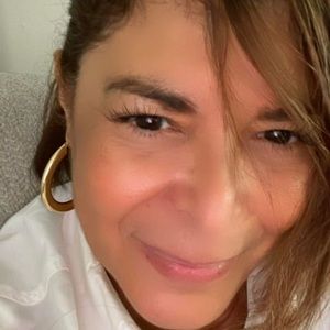 Meet your Posher, Nereida rivera